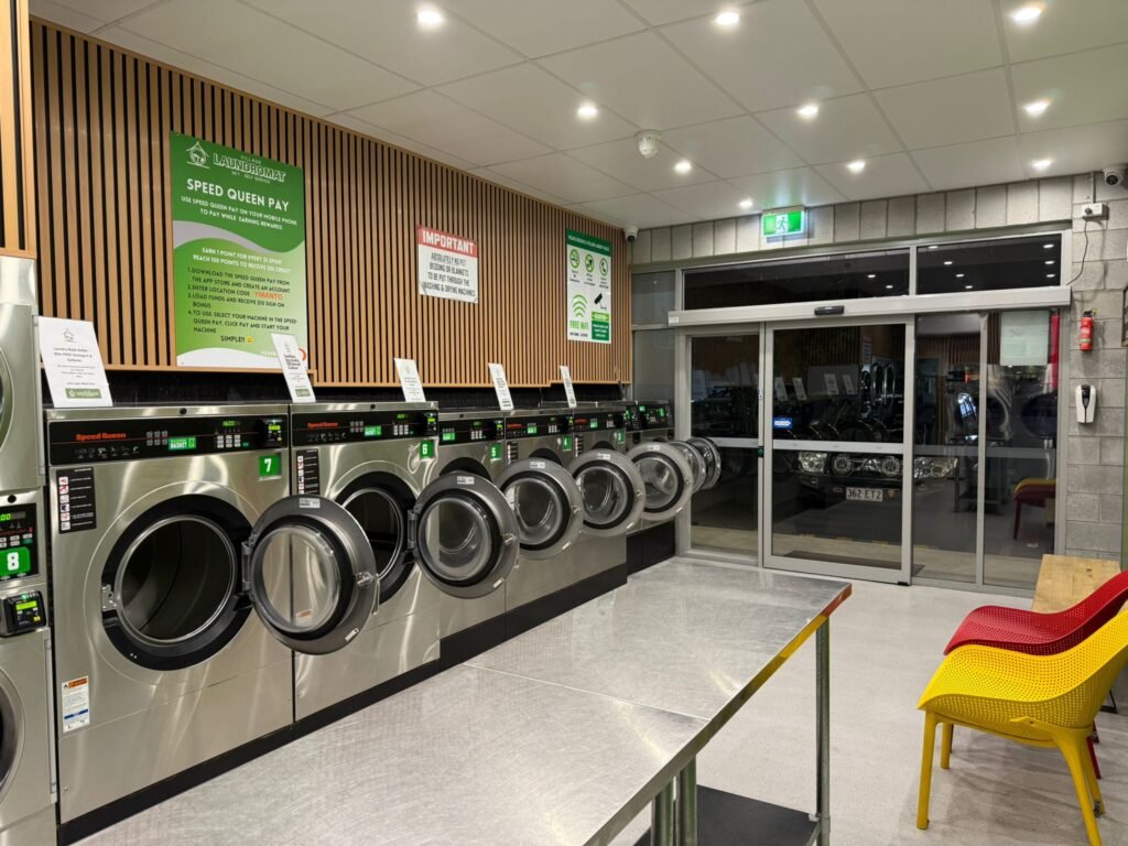public laundrette img-2